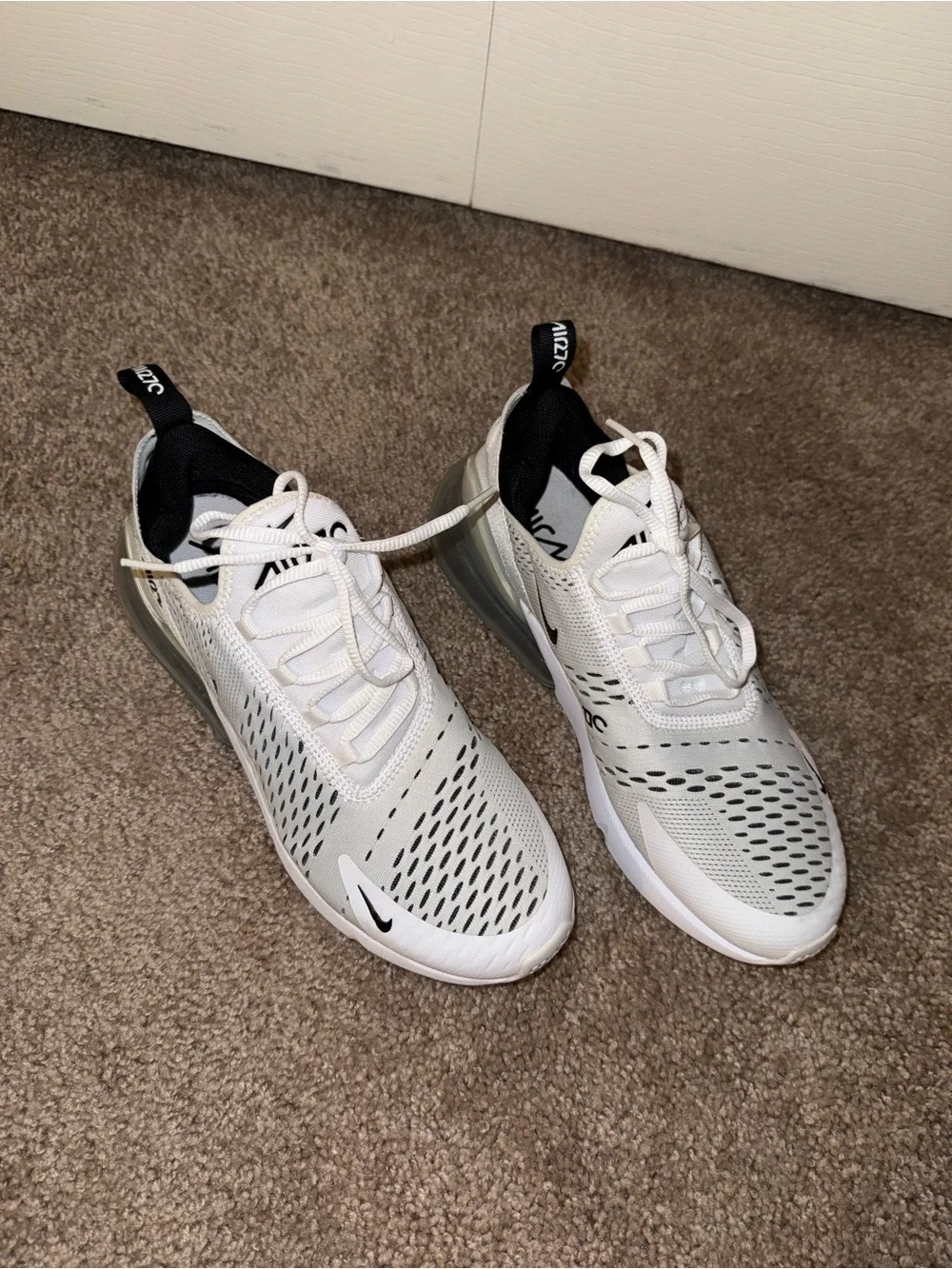 Nike Air Max 270 Women’s Sneakers - White & Black
